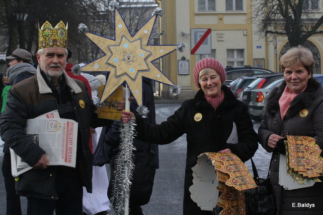 Barwny orszak na ulicach Leszna (zdjęcia)