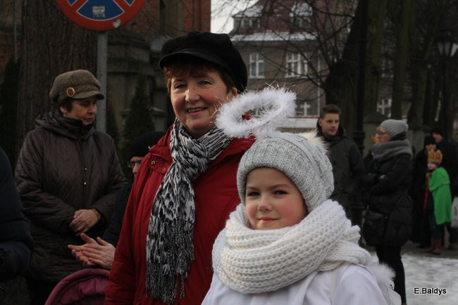 Barwny orszak na ulicach Leszna (zdjęcia)