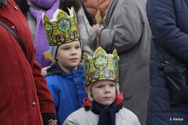 Barwny orszak na ulicach Leszna (zdjęcia)