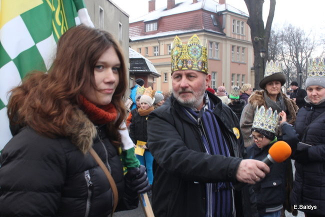 Barwny orszak na ulicach Leszna (zdjęcia)