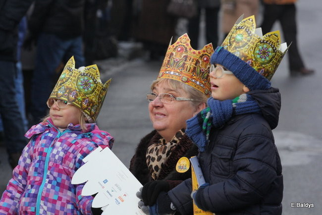Barwny orszak na ulicach Leszna (zdjęcia)