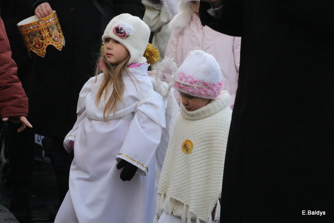 Barwny orszak na ulicach Leszna (zdjęcia)