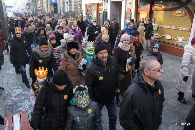 Barwny orszak na ulicach Leszna (zdjęcia)