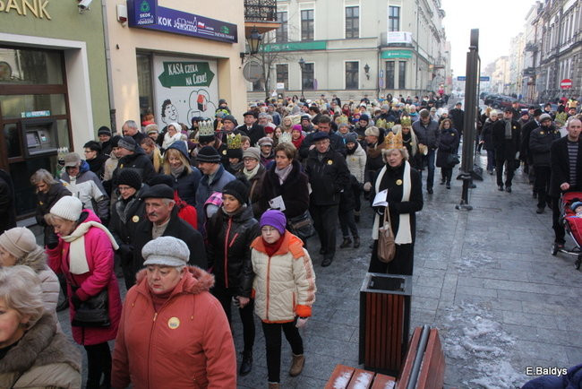 Barwny orszak na ulicach Leszna (zdjęcia)