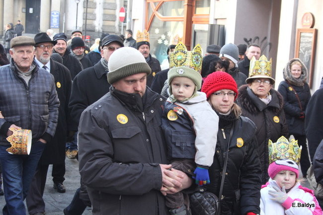 Barwny orszak na ulicach Leszna (zdjęcia)