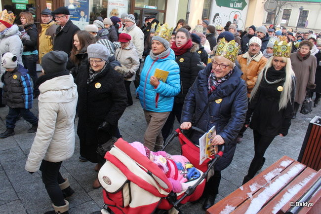 Barwny orszak na ulicach Leszna (zdjęcia)