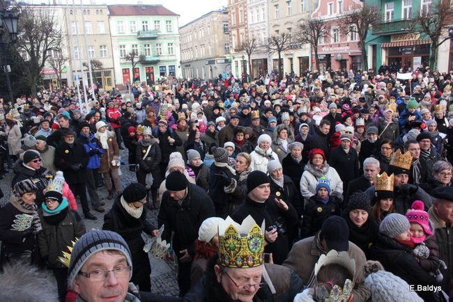 Barwny orszak na ulicach Leszna (zdjęcia)