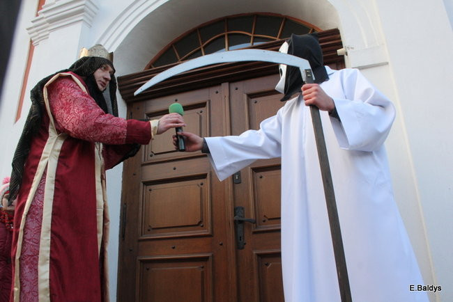 Barwny orszak na ulicach Leszna (zdjęcia)