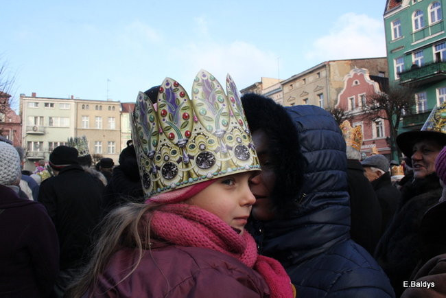 Barwny orszak na ulicach Leszna (zdjęcia)