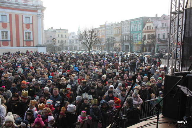 Barwny orszak na ulicach Leszna (zdjęcia)