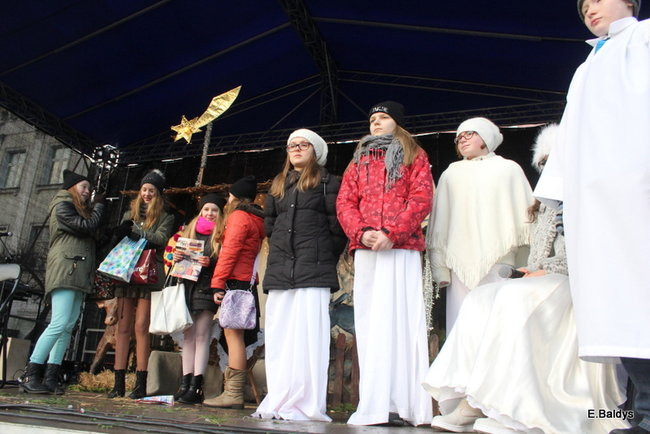 Barwny orszak na ulicach Leszna (zdjęcia)