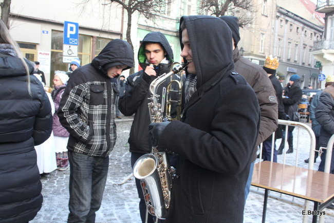 Barwny orszak na ulicach Leszna (zdjęcia)