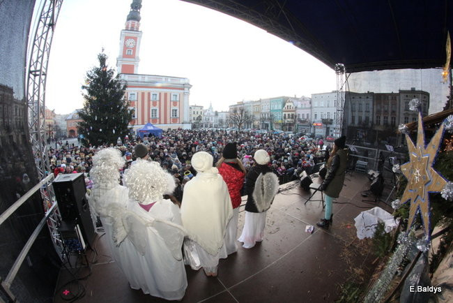 Barwny orszak na ulicach Leszna (zdjęcia)