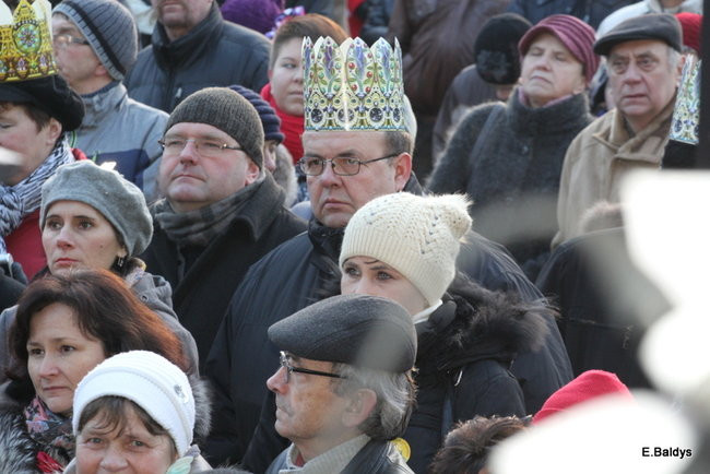 Barwny orszak na ulicach Leszna (zdjęcia)