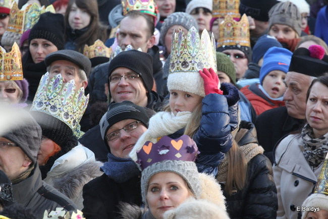 Barwny orszak na ulicach Leszna (zdjęcia)