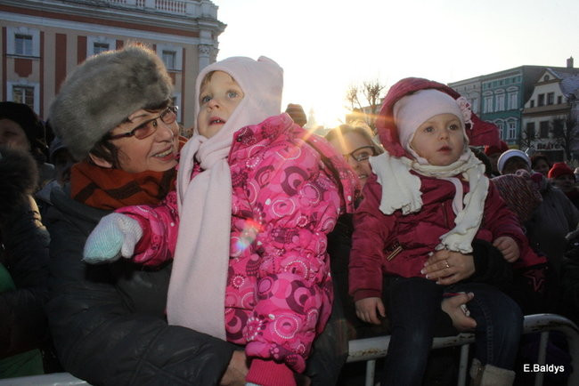 Barwny orszak na ulicach Leszna (zdjęcia)