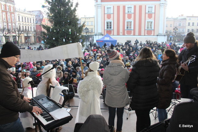 Barwny orszak na ulicach Leszna (zdjęcia)