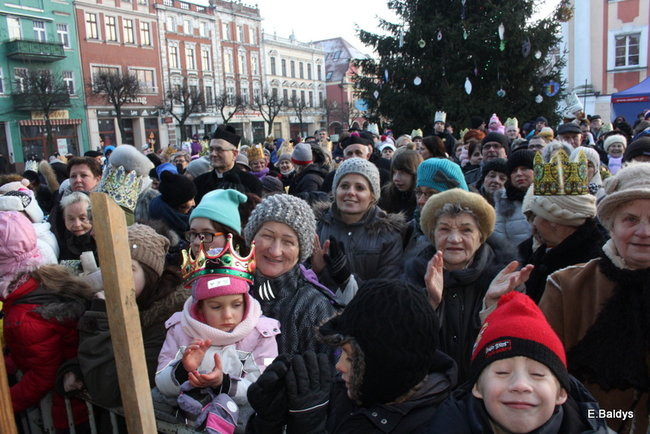 Barwny orszak na ulicach Leszna (zdjęcia)