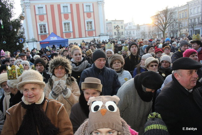 Barwny orszak na ulicach Leszna (zdjęcia)