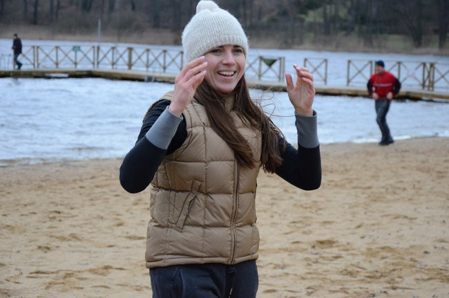 Tańce na plaży i w wodzie ( zdjęcia)