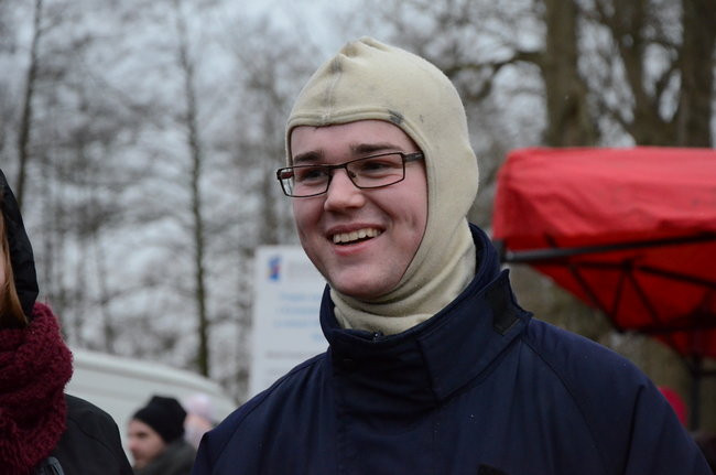 Tańce na plaży i w wodzie ( zdjęcia)