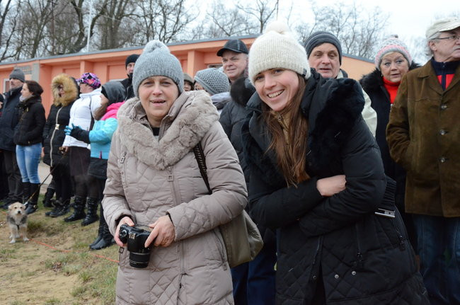 Tańce na plaży i w wodzie ( zdjęcia)