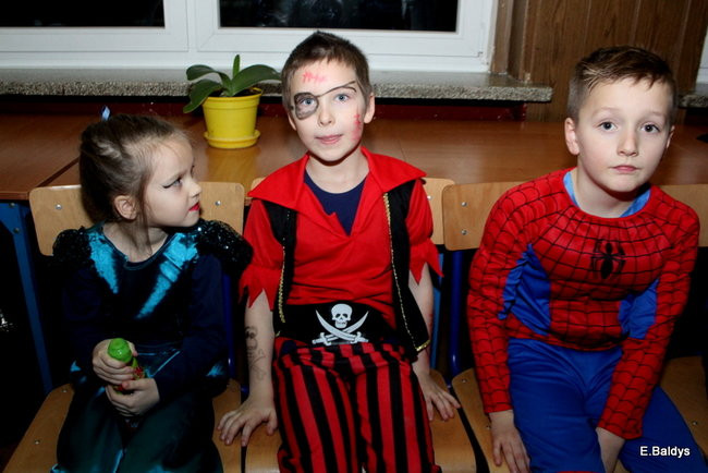 Karnawał w SP nr 9 (zdjęcia)