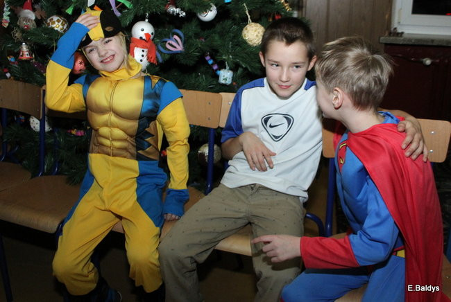 Karnawał w SP nr 9 (zdjęcia)