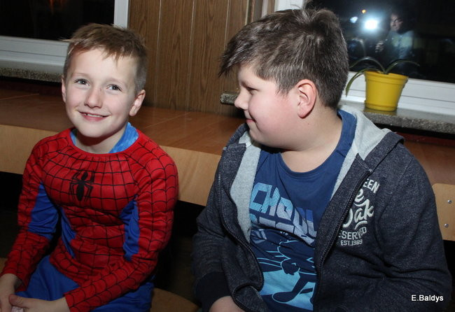 Karnawał w SP nr 9 (zdjęcia)