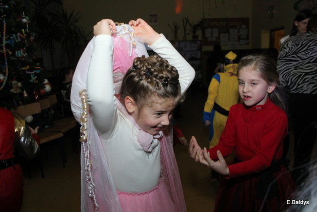 Karnawał w SP nr 9 (zdjęcia)