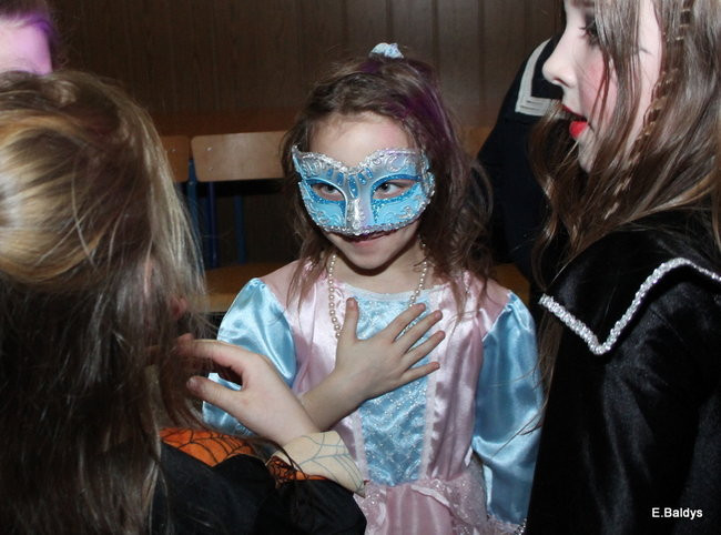 Karnawał w SP nr 9 (zdjęcia)