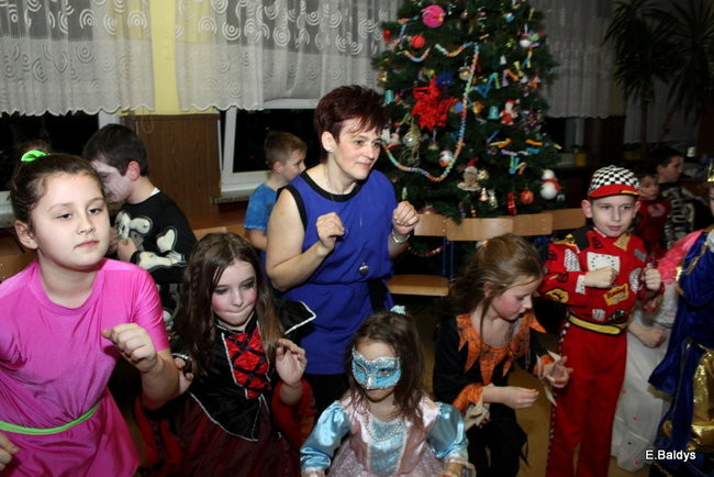 Karnawał w SP nr 9 (zdjęcia)