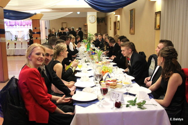 Studniówka ZSET w Metalplaście (zdjęcia)