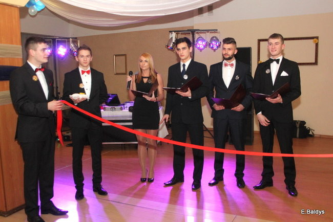 Studniówka ZSET w Metalplaście (zdjęcia)