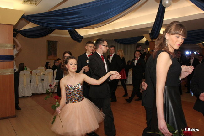 Studniówka ZSET w Metalplaście (zdjęcia)