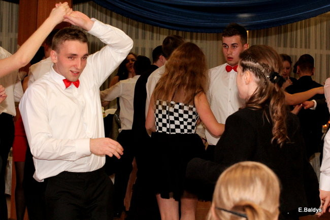 Studniówka ZSET w Metalplaście (zdjęcia)