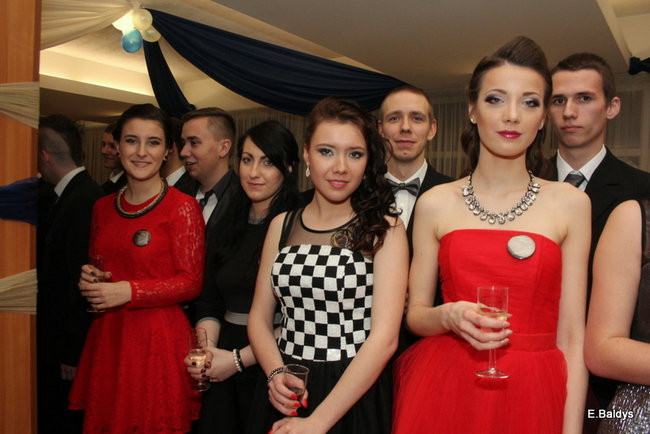 Studniówka ZSET w Metalplaście (zdjęcia)