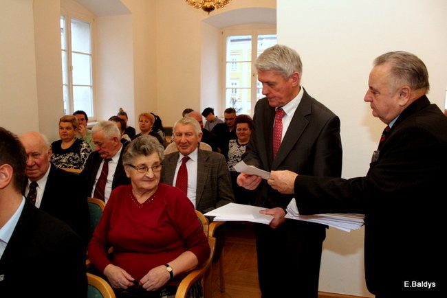 Filateliści uczcili niepodległość (zdjęcia)