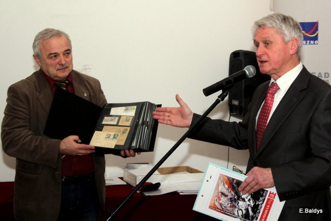 Filateliści uczcili niepodległość (zdjęcia)