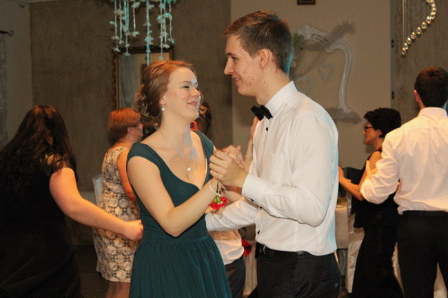 Studniówka Zespołu Szkół w Miejskiej Górce (zdjęcia)