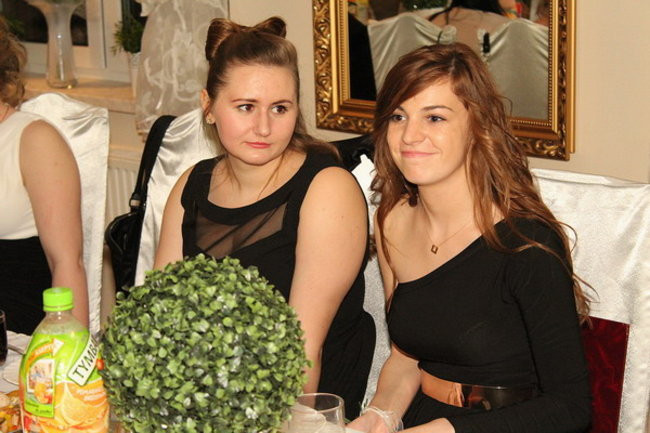 Studniówka Zespołu Szkół w Miejskiej Górce (zdjęcia)