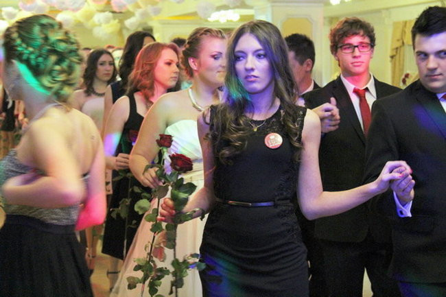 Studniówka Zespołu Szkół Zawodowych w Rawiczu (zdjęcia)