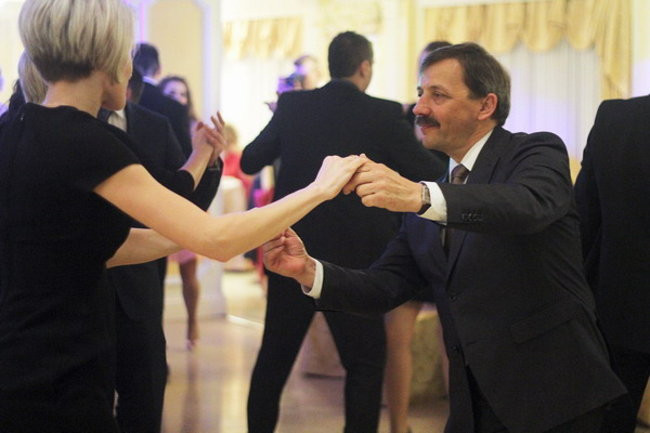 Studniówka Zespołu Szkół Zawodowych w Rawiczu (zdjęcia)