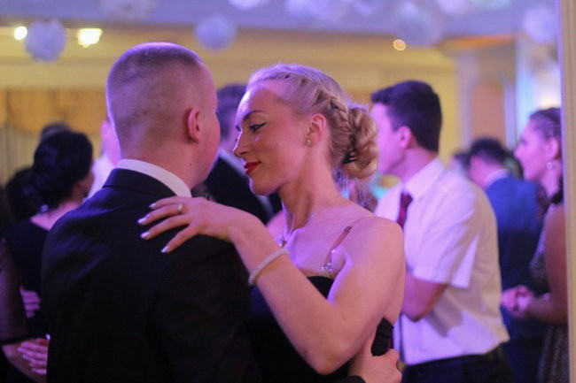 Studniówka Zespołu Szkół Zawodowych w Rawiczu (zdjęcia)