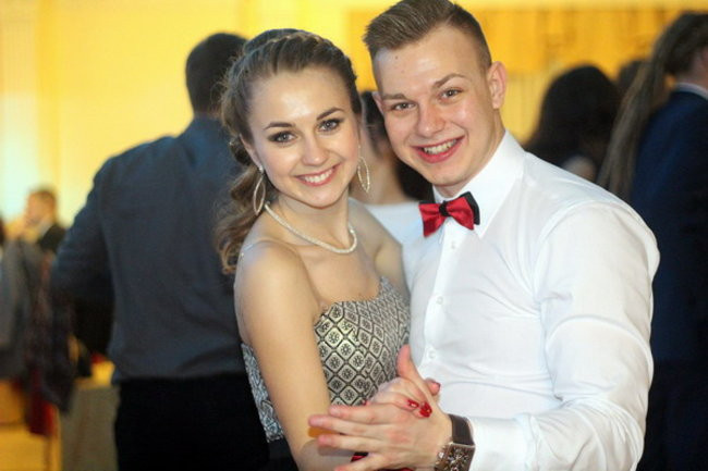 Studniówka Zespołu Szkół Zawodowych w Rawiczu (zdjęcia)