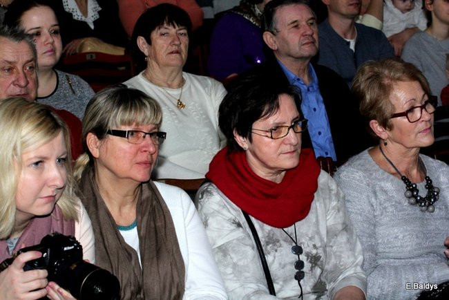 Koncert w MOK dla Babci i Dziadka (zdjęcia)