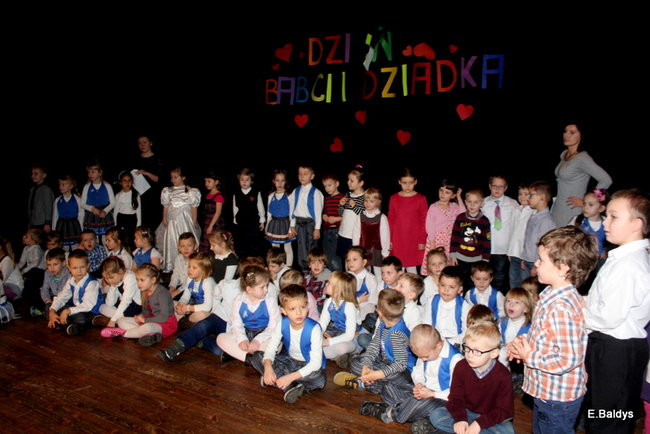 Koncert w MOK dla Babci i Dziadka (zdjęcia)