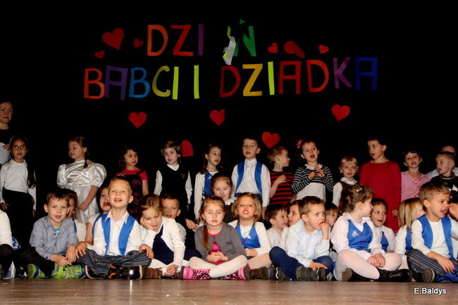 Koncert w MOK dla Babci i Dziadka (zdjęcia)