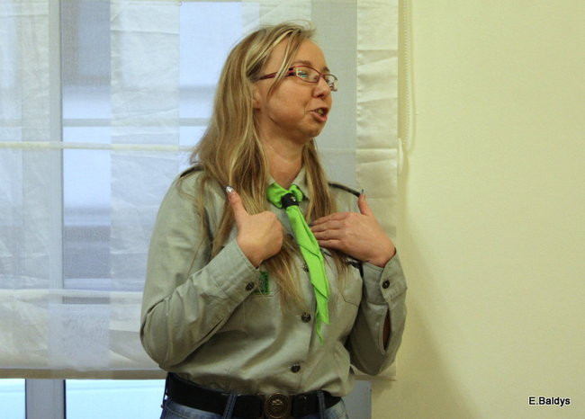 Harcerki z życzeniami w Klubie PKPS (zdjęcia)