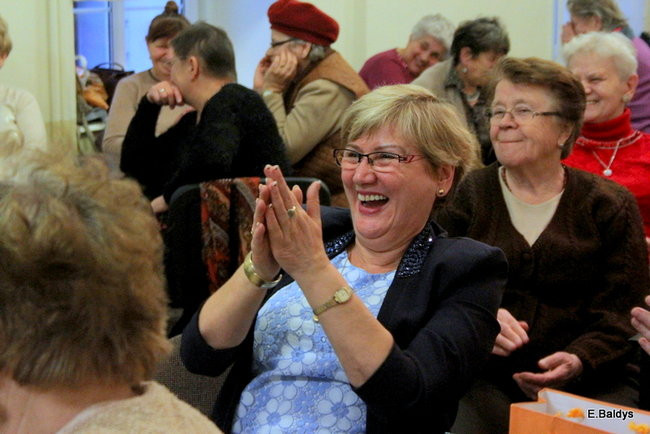 Harcerki z życzeniami w Klubie PKPS (zdjęcia)